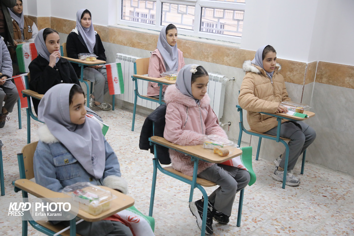 سفر استاندار به مریوان در هشتمین روز از دهه فجر/عکاس:عرفان کرمی