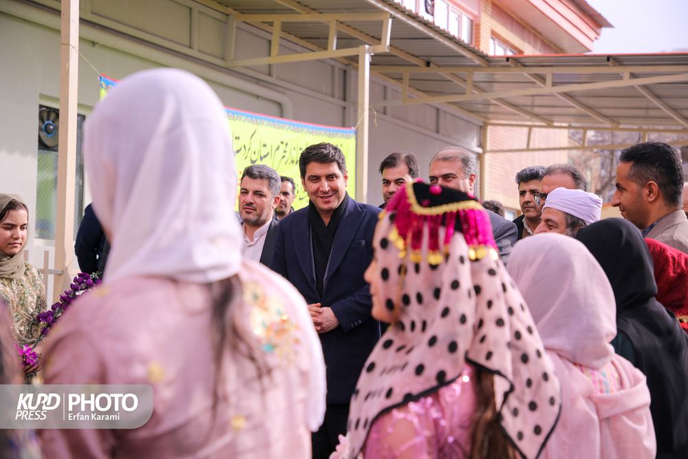 افتتاح چند طرح عمرانی و تولیدی در مریوان با حضور استاندار کردستان