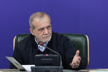 پزشکیان: مذاکرات عمان فرصت خوبی برای حل و فصل عادلانه منطقی منصفانه مسئله است