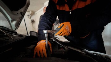 راهنمای ایمن باتری به باتری در خودروهای مدرن