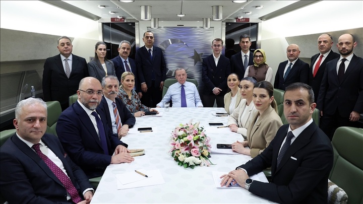 بەوردی هەنگاوەکانی تێکەڵ بوونی هەسەدە لەناو سوپای سووریا چاودێری دەکەین