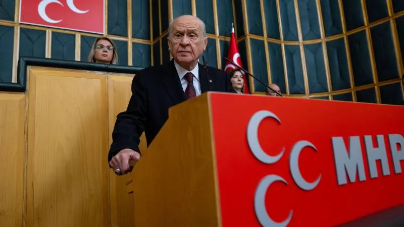 The call for disarmament and complete liquidation also includes KCK/ Turks and Kurds are one