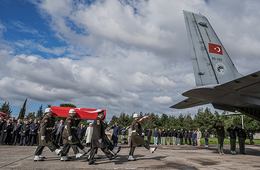 سقوط جنگنده اف-۱۶ در بالیک اسیر؛ خلبان نیروی هوایی ترکیه جان باخت