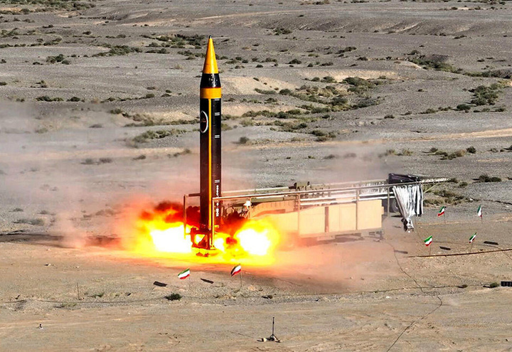 سپاه پاسداران انقلاب اسلامی: پایگاه های نظامی آمریکا در منطقه هدف قرار گرفت