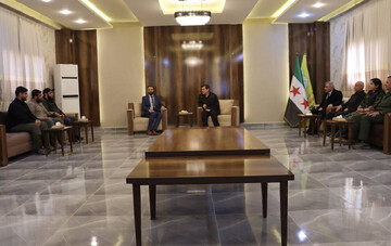 دیدار مظلوم عبدی با هیئتی از دولت موقت سوریه با محوریت ادغام و راه‌های ارتقای ثبات و همکاری در منطقه