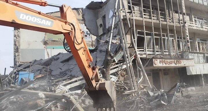 در شبانه روز اخیر ٢ بار مهاباد مورد حمله موشکی قرار گرفت