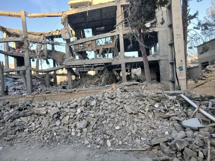 ایلام ۸۲ بار مورد حمله هوایی قرار گرفت