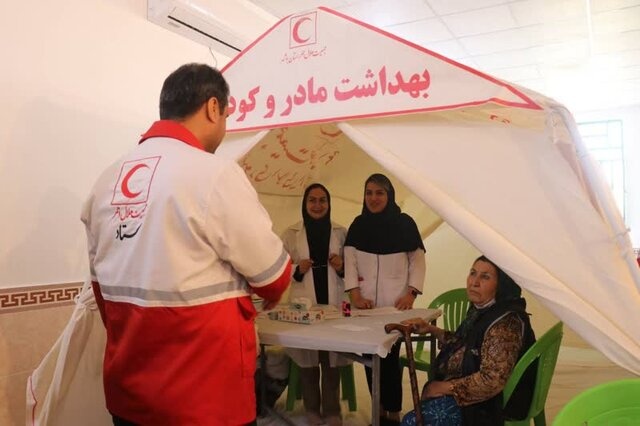 آماده‌سازی ۵ مرکز اسکان اضطراری برای آسیب‌دیدگان حملات اخیر در ایلام توسط هلال احمر