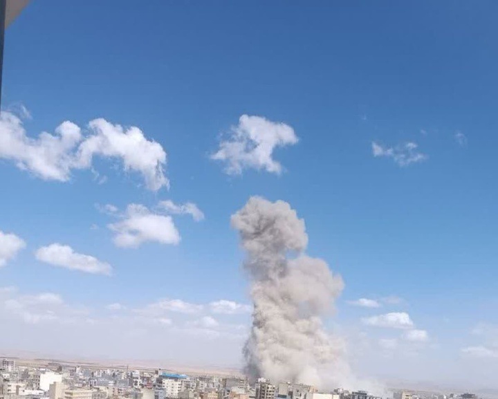 Terrorist attack on army headquarters in Marivan