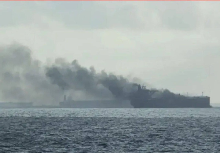 Iraq's oil ports closed