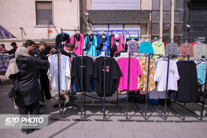 زندگی همچنان در زیر سایه جنگ هم می تپد / عکاس : عرفان کرمی