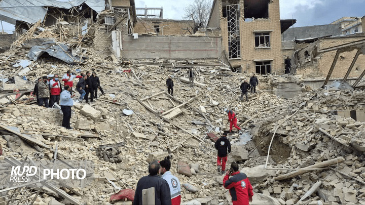 حمله و آسیب رساندن به مناطق مسکونی کرمانشاه