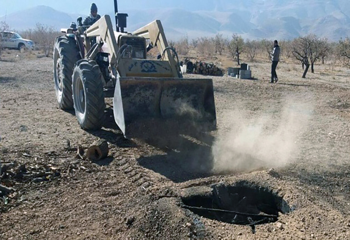 انسداد ۴۸۶ چاه غیرمجاز در کردستان/بازگشت ۱۴ میلیون مترمکعب آب به سفره های زیرزمینی