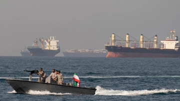 بەهۆی بێ بەڵێنی ئەمریكیەكان، تەنگەی هورموز داخرایەوە