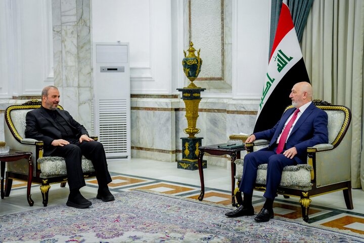 The President of Iraq and al-Sadegh stressed the importance of continuing the dialogues in the region