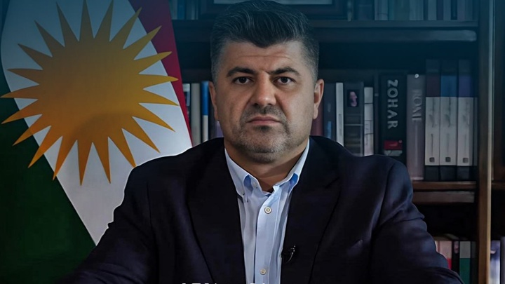 Hunger strike by Lahore Talabani protesting the status of his court case