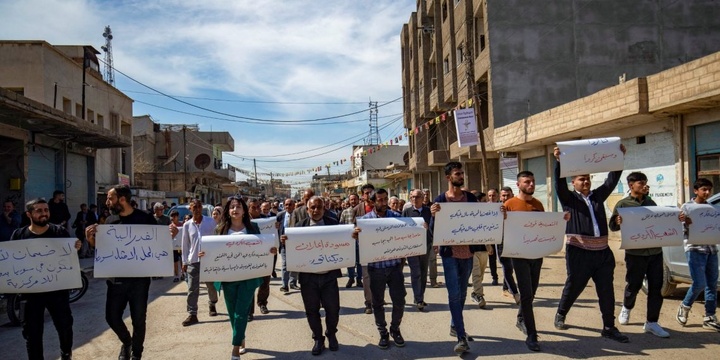 لزوم تضمین مشارکت کردها در قانون اساسی آینده سوریه