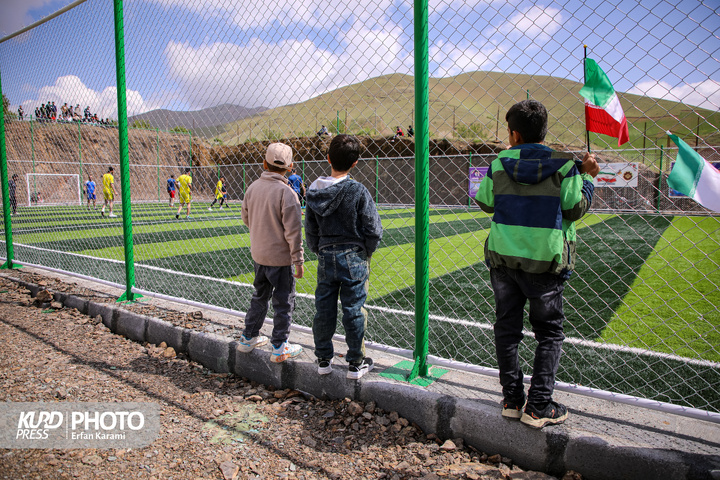 افتتاح زمین چمن مصنوعی روستای کیلانه / عکاس : عرفان کرمی