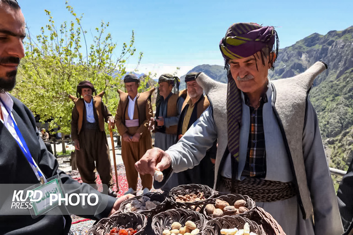 آیین سنتی_معنوی (( کومسای))