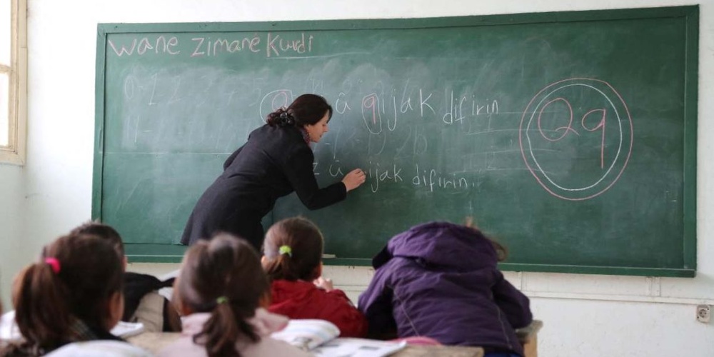 The challenge of Syrian Kurds to preserve their mother tongue