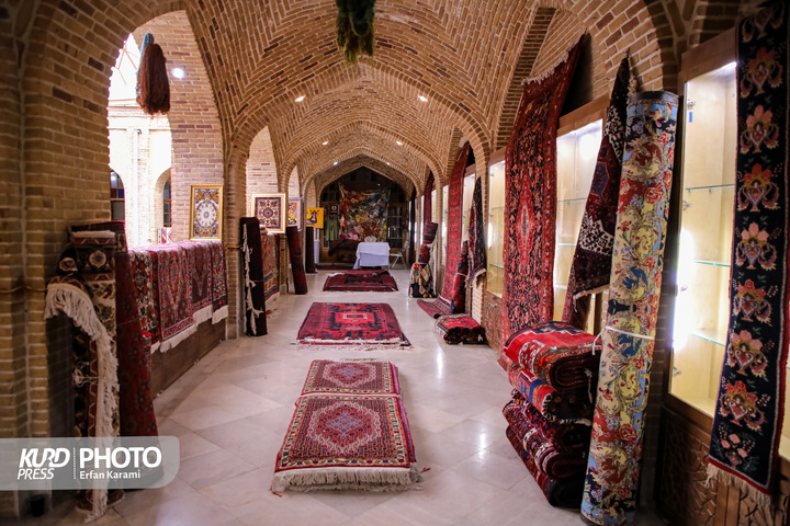 دومین نمایشگاه فرش دستباف (( گلاویژ سنه )) / عکاس : عرفان کرمی