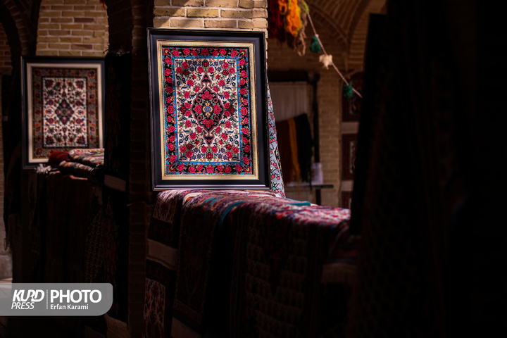 دومین نمایشگاه فرش دستباف (( گلاویژ سنه )) / عکاس : عرفان کرمی