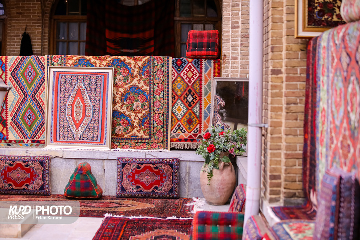 دومین نمایشگاه فرش دستباف (( گلاویژ سنه )) / عکاس : عرفان کرمی
