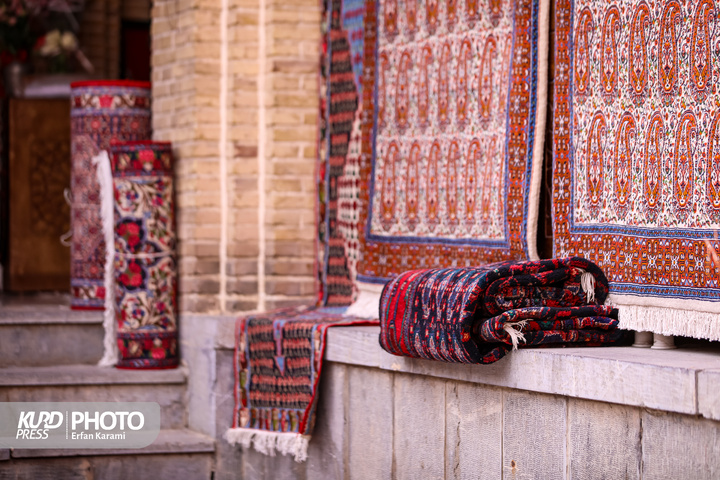 دومین نمایشگاه فرش دستباف (( گلاویژ سنه )) / عکاس : عرفان کرمی