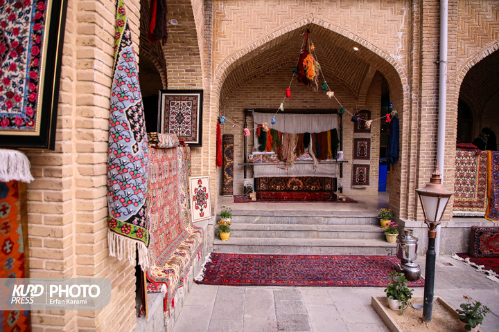 دومین نمایشگاه فرش دستباف (( گلاویژ سنه )) / عکاس : عرفان کرمی