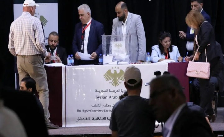 ٨ کورسی بۆ ئەنەکەسە و سەربەخۆکان؛ پەیەدە هەڵبژاردنی بایکۆت کرد