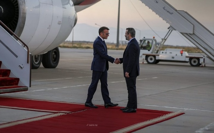 French President Arrives in Damascus