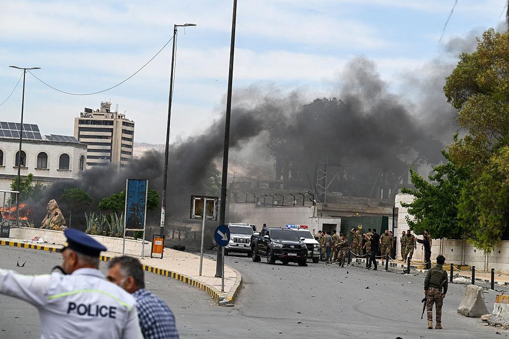 Damascus Explosions Coincide with Macron’s Visit; Security Measures Tightened