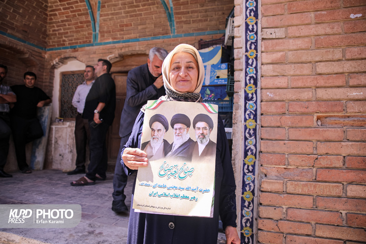مراسم گرامیداشت رهبر شهید انقلاب در سنندج / عکاس :عرفان کرمی