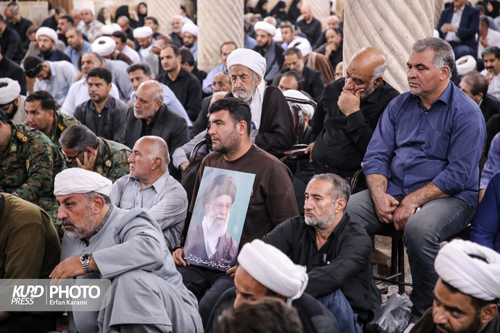 مراسم گرامیداشت رهبر شهید انقلاب در سنندج / عکاس :عرفان کرمی