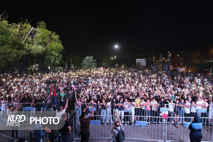 جشنواره تتوان با تأکید بر فرهنگ کردی و حمایت از روند صلح آغاز شد