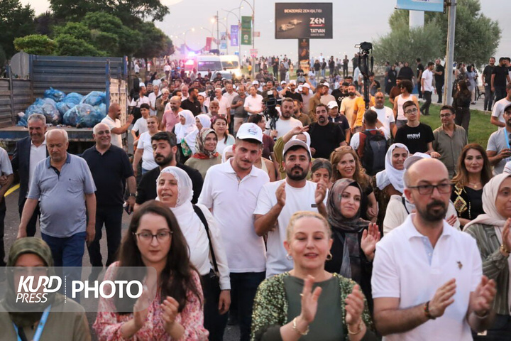 جشنواره تتوان با تأکید بر فرهنگ کردی و حمایت از روند صلح آغاز شد