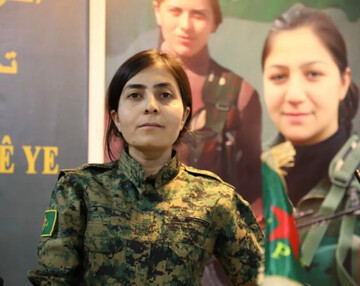 برای بررسی جایگاه YPJ در ساختار امنیتی سوریه در دمشق با دولت موقت گفت‌وگو می‌کنیم