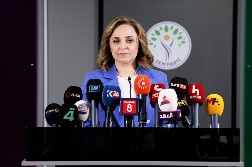 این قانون مسئله کرد را حل نمی‌کند، اما دری می‌گشاید/ بازگشت اعضای PKK هنوز مشخص نیست