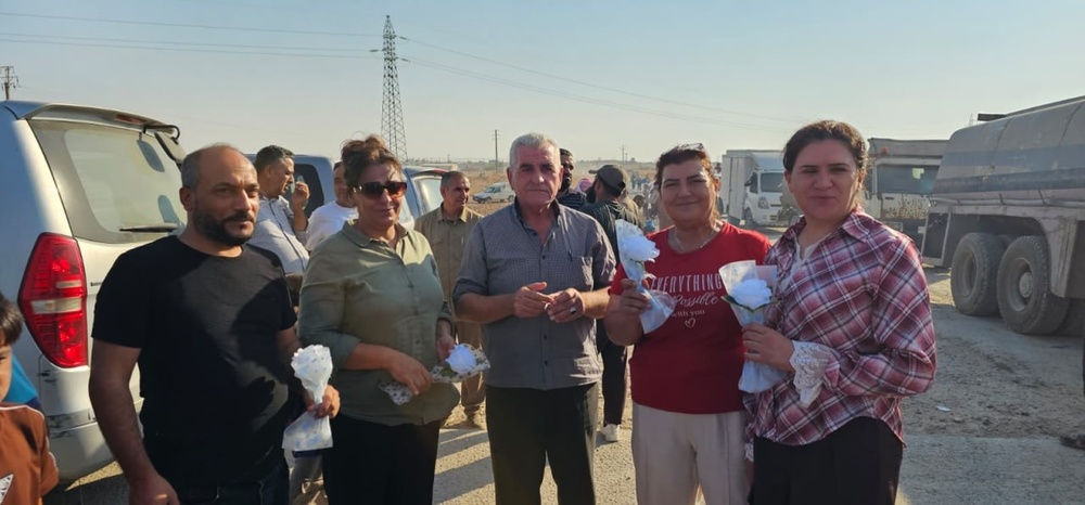 نخستین کاروان آوارگان سره‌کانی پس از ۷ سال راهی زادگاهشان شد + تصاویر