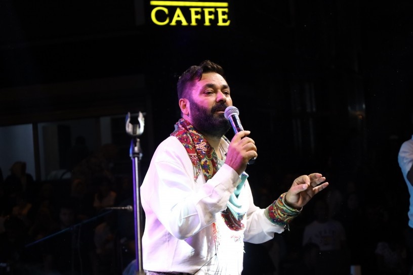 جشنواره «کوخ» پس از ۱۲ سال به گیم‌گیم بازگشت؛ از موسیقی کردی تا یادبود اکین وان + فیلم