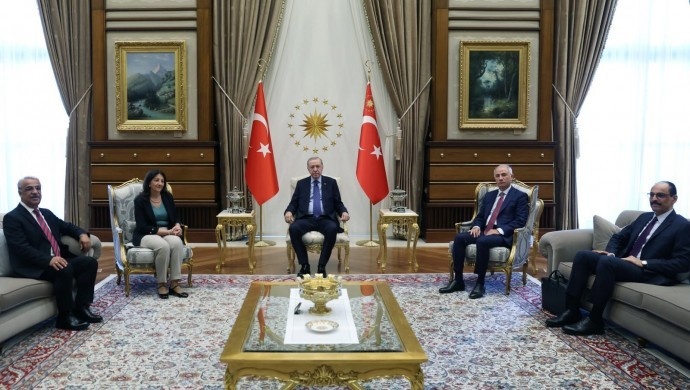 Imrali delegation meets with Erdogan; emphasizes implementation of court rulings and resolute continuation of peace process