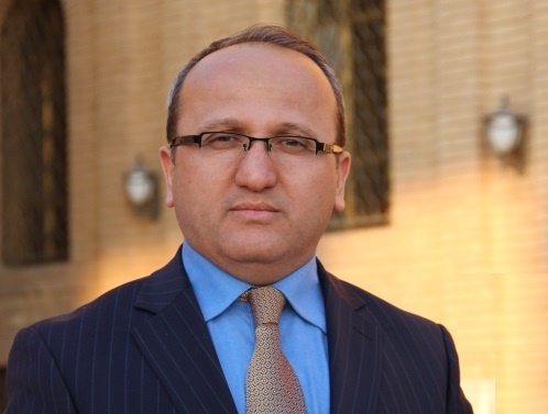 Some Kurdistan Orators Seek Fame Like Artists