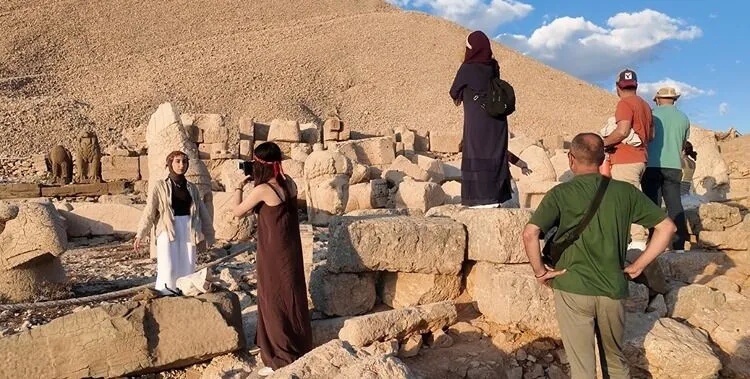 تماشای طلوع و غروب زیبای خورشید در کوه نمرود + تصاویر