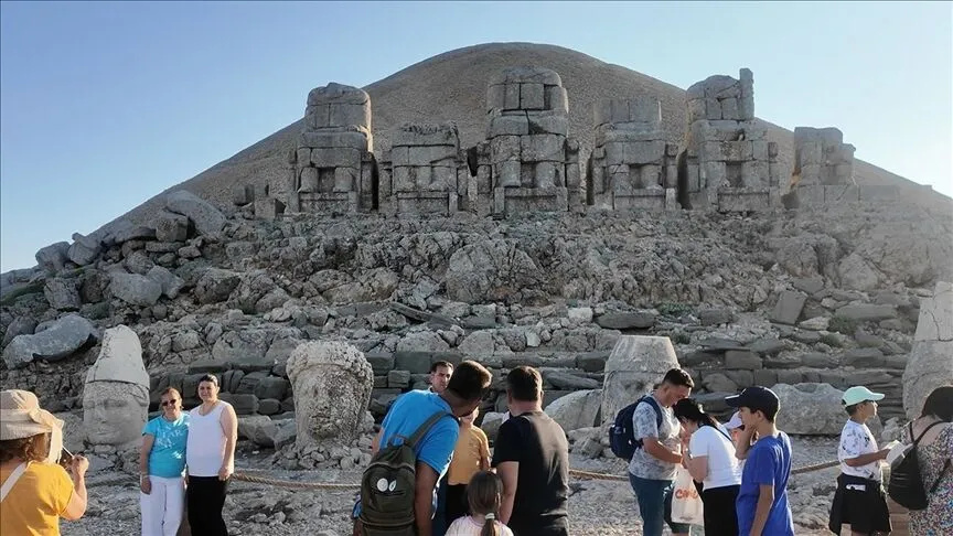 تماشای طلوع و غروب زیبای خورشید در کوه نمرود + تصاویر