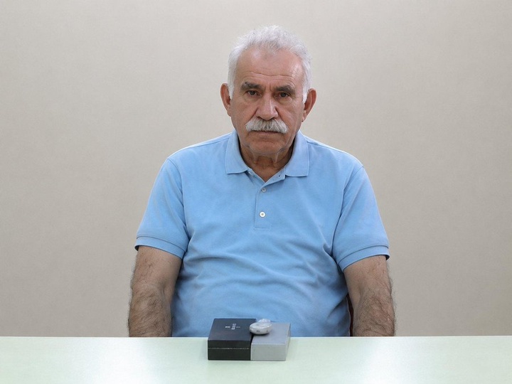 اوجالان خودش خواست که این عکس را از او بگیرند