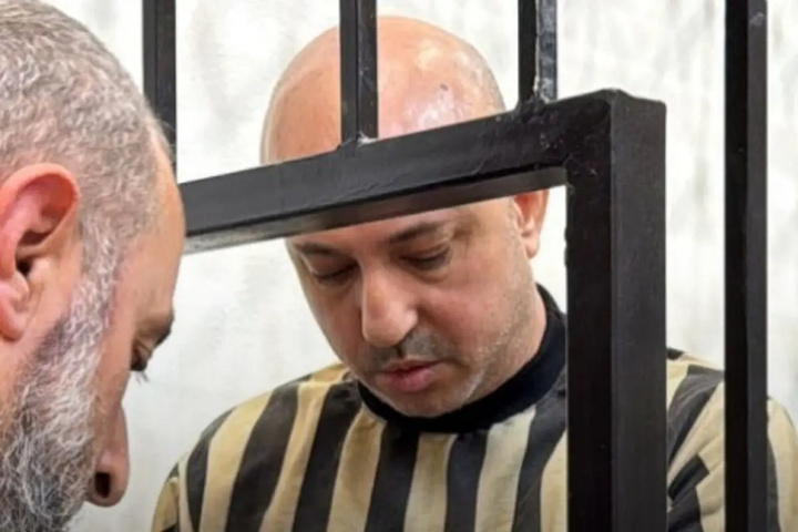 پسرعموی بشار اسد به اتهام جنایت جنگی به اعدام محکوم شد