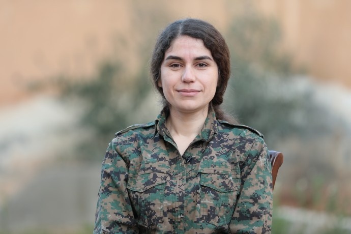 بوونی هێزی ژنان لە سوپای نوێی سووریادا، سوپاکە لە سەردەمی بەعس جیا دەکاتەوە