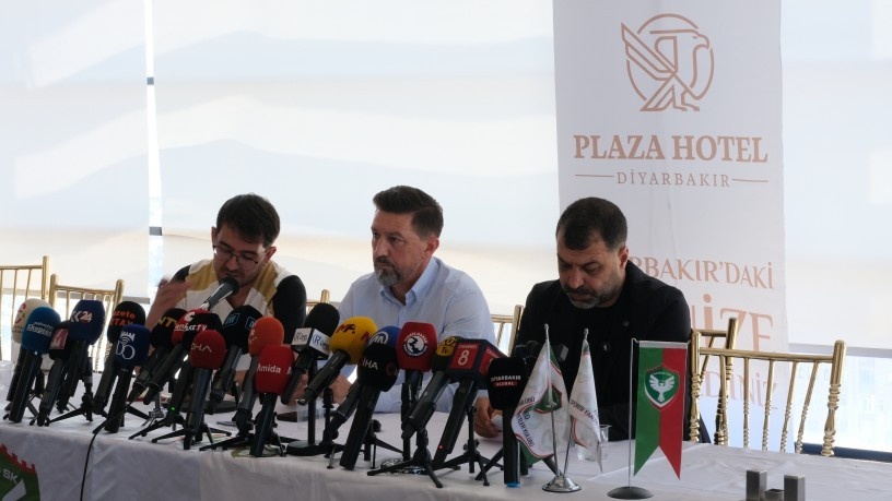 سرمربی آمداسپور: ما ستاره نمی خواهیم؛ بازیکن جنگجو و با انگیزه می‌خواهیم