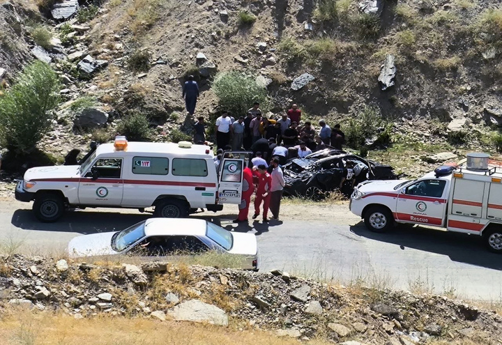 سقوط مرگبار خودروی سواری در جاده سقز-بانه؛ چهار کشته و ۲ مصدوم
