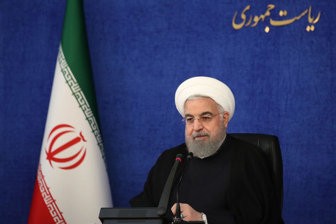 روحانی: دولت‌ آینده‌ آمریکا سیاست‌های نادرست ترامپ را جبران کند/ دستورات ویژه رهبری به وزیران صمت و نفت برای جهش تولید